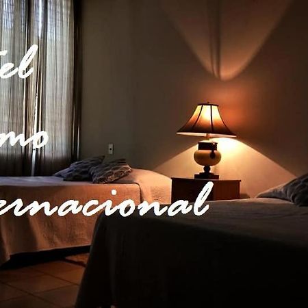 סאן סלבדור Hotel Alamo Internacional מראה חיצוני תמונה