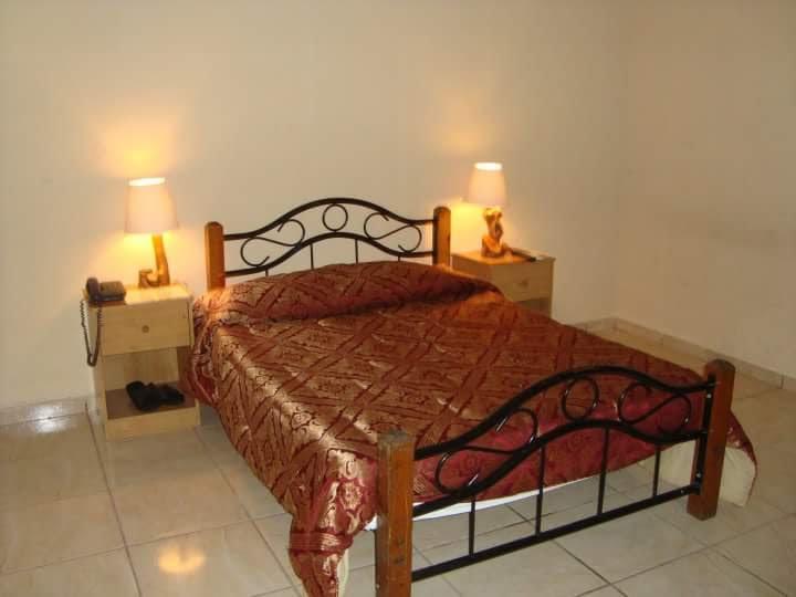 סאן סלבדור Hotel Alamo Internacional מראה חיצוני תמונה